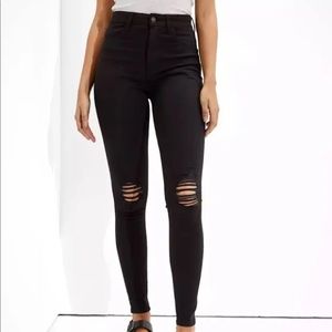 I’ve only wore them once! I just don’t wear them anymore so :)